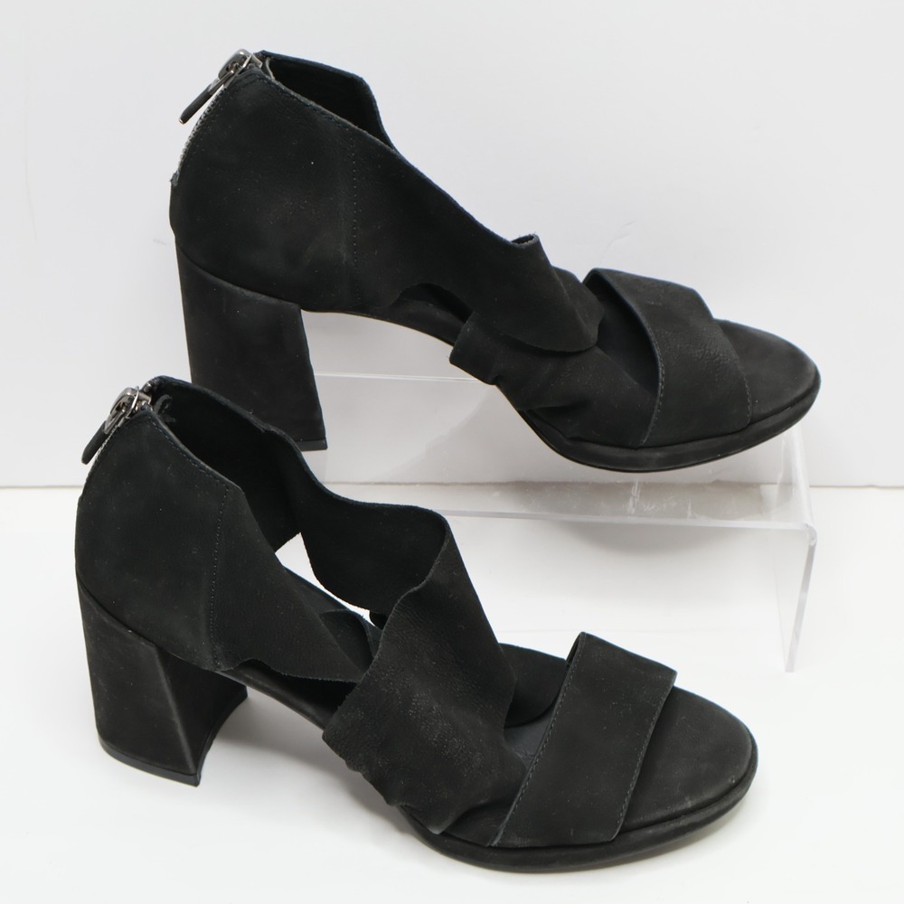 Eileen Fisher Black Leather Block Heel Sandals Back Zip Size 6 Vero Cuoio